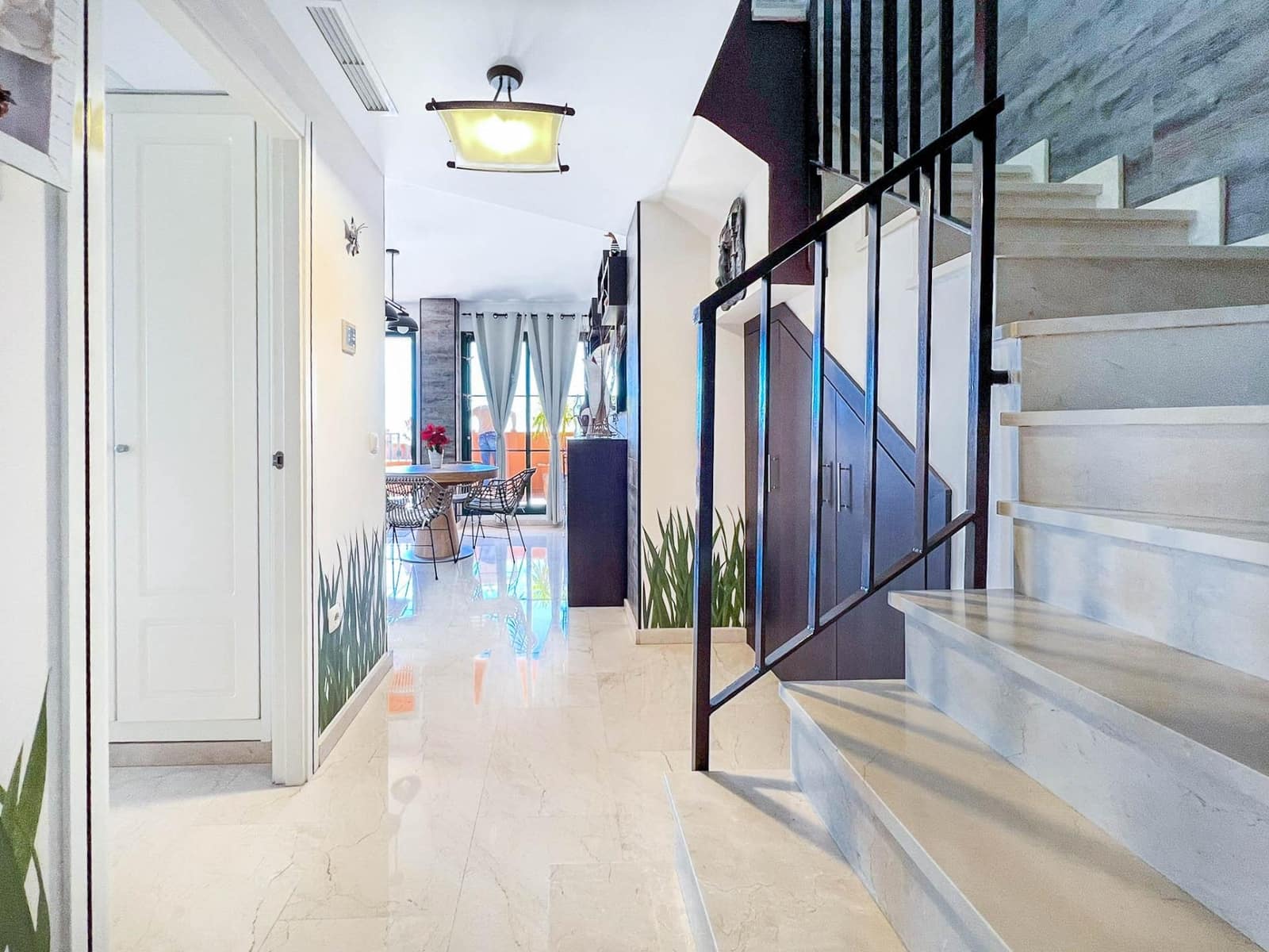 Apartamento de 3 habitaciones en Finestrat en venta con piscina garaje - 449.000 € (Ref: 9457823)