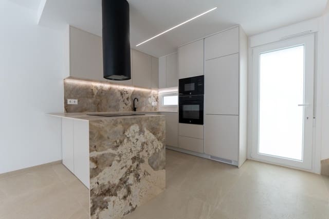 3 chambre Villa/Maison à vendre à San Pedro del Pinatar ciudad, San Pedro del Pinatar avec piscine - 389 000 € (Ref: 9462929)