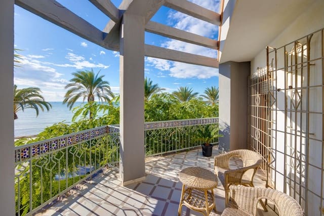 4 soveværelse Penthouse til salg i Calas Santiago Bernabéu, Santa Pola - € 1.700.000 (Ref: 9513398)