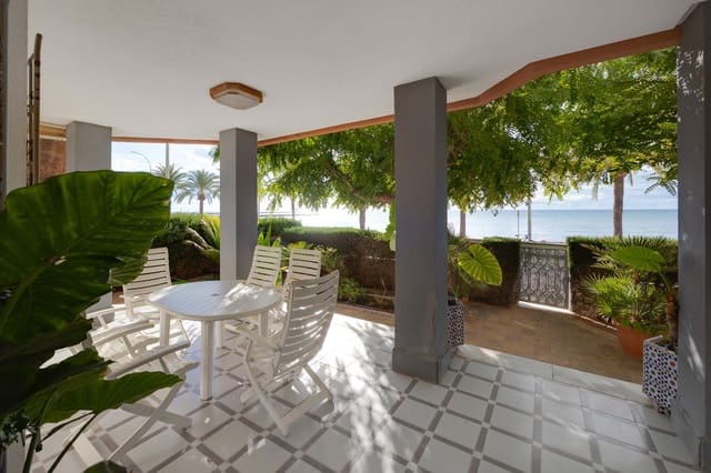 4 soveværelse Penthouse til salg i Calas Santiago Bernabéu, Santa Pola - € 1.700.000 (Ref: 9513398)