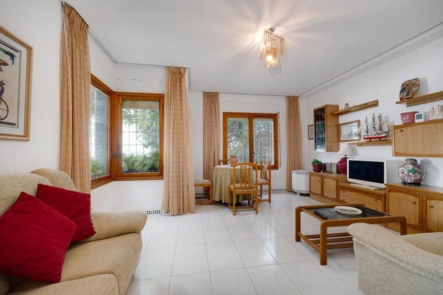 4 soveværelse Penthouse til salg i Calas Santiago Bernabéu, Santa Pola - € 1.700.000 (Ref: 9513398)