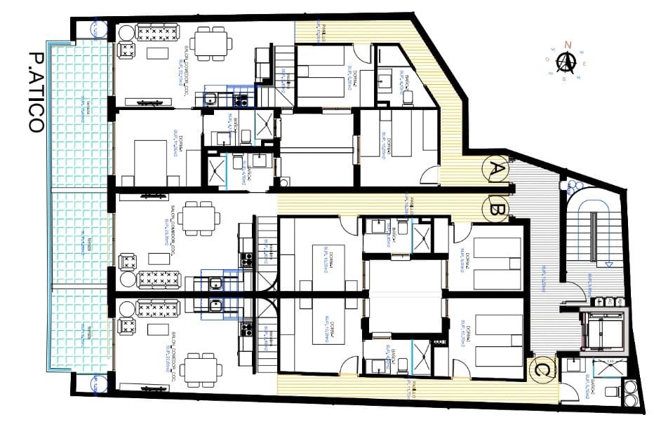 Ático de 3 habitaciones en Torrevieja en venta con piscina - 469.000 € (Ref: 9544058)