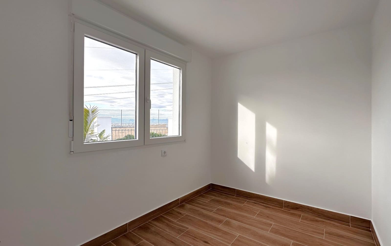 3 sypialnia Bungalow na sprzedaż w Ciudad Quesada z basenem garażem - 249 000 € (Ref: 9564176)