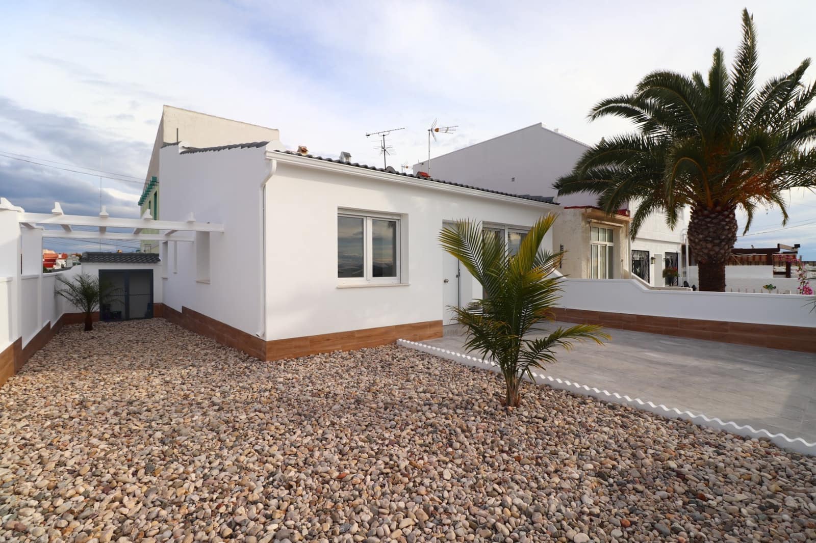 3 sypialnia Bungalow na sprzedaż w Ciudad Quesada z basenem garażem - 249 000 € (Ref: 9564176)