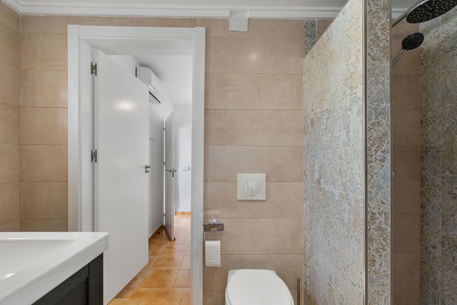 3 chambre Villa/Maison à vendre à Torrevieja avec piscine garage - 255 000 € (Ref: 9576699)