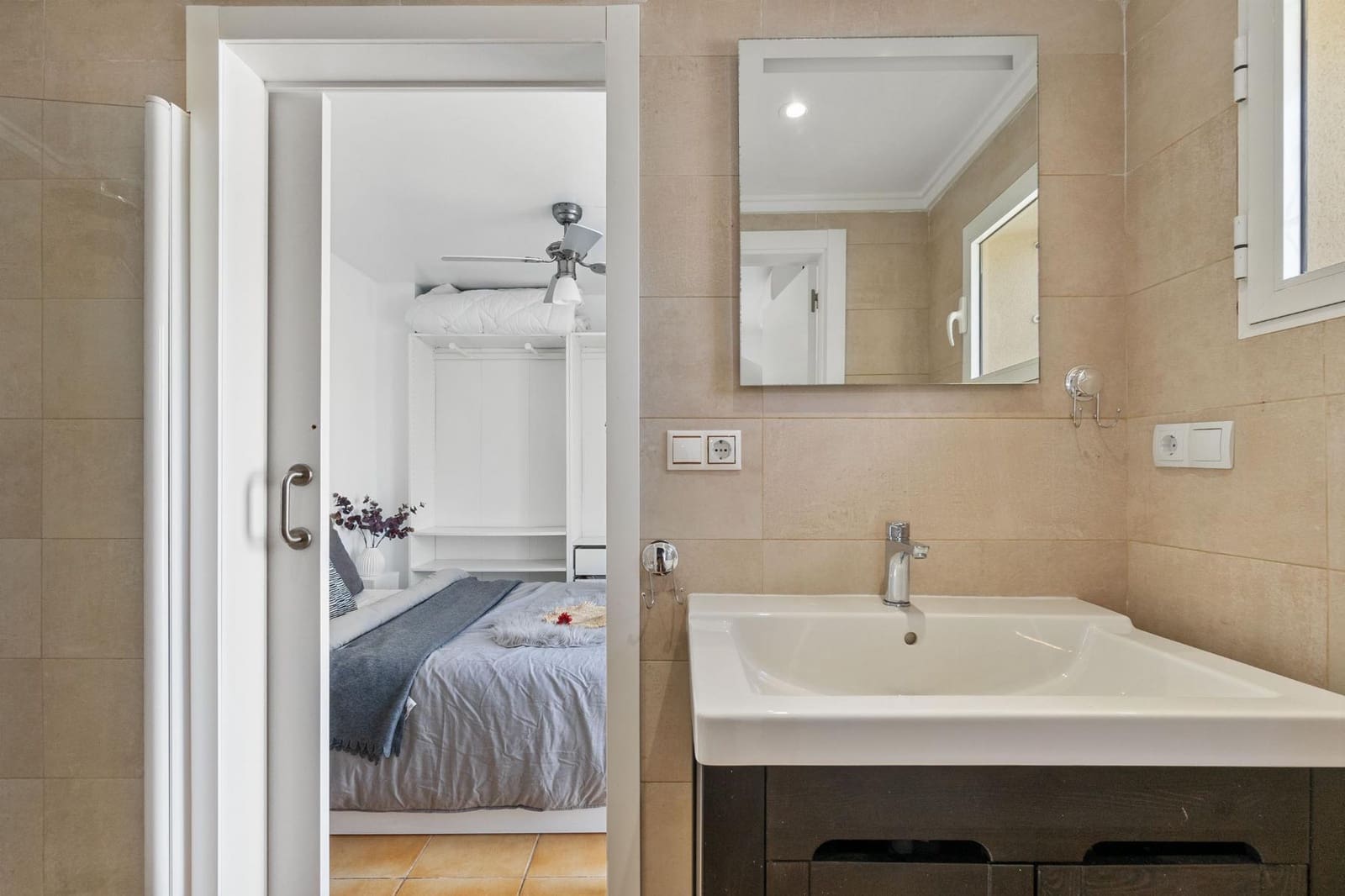 3 chambre Villa/Maison à vendre à Torrevieja avec piscine garage - 255 000 € (Ref: 9576699)