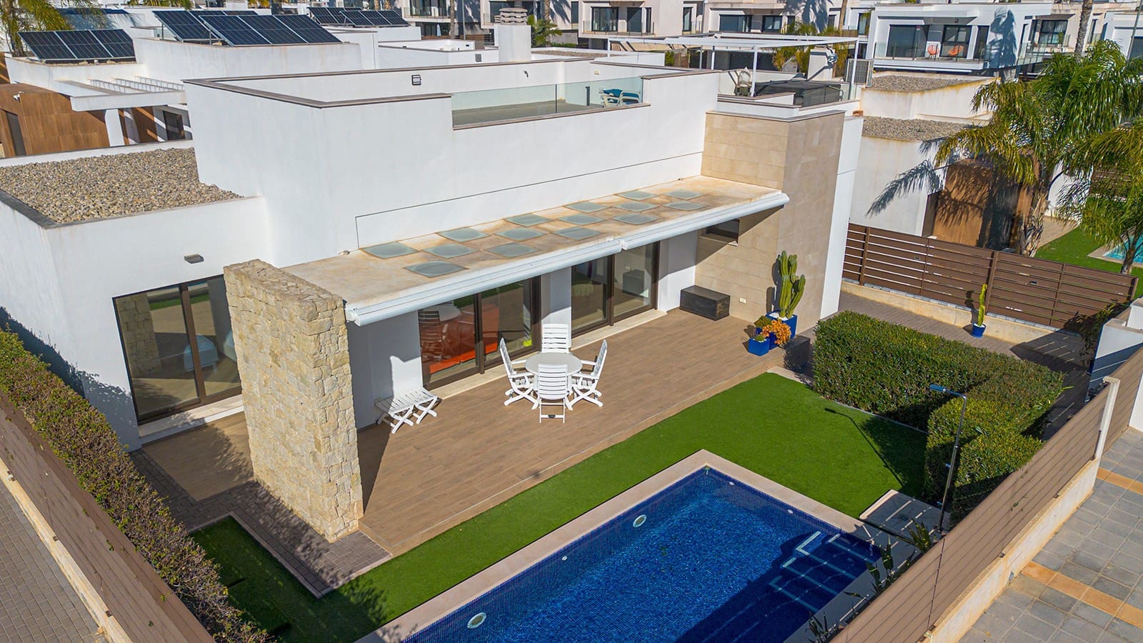 3 sypialnia Willa na sprzedaż w Vistabella z basenem garażem - 475 000 € (Ref: 9625945)