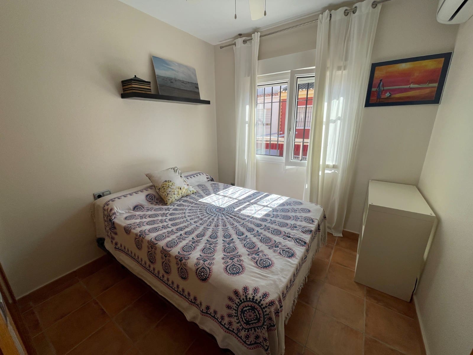 Casa de 4 habitaciones en Torre de la Horadada en venta con garaje - 435.000 € (Ref: 9634055)
