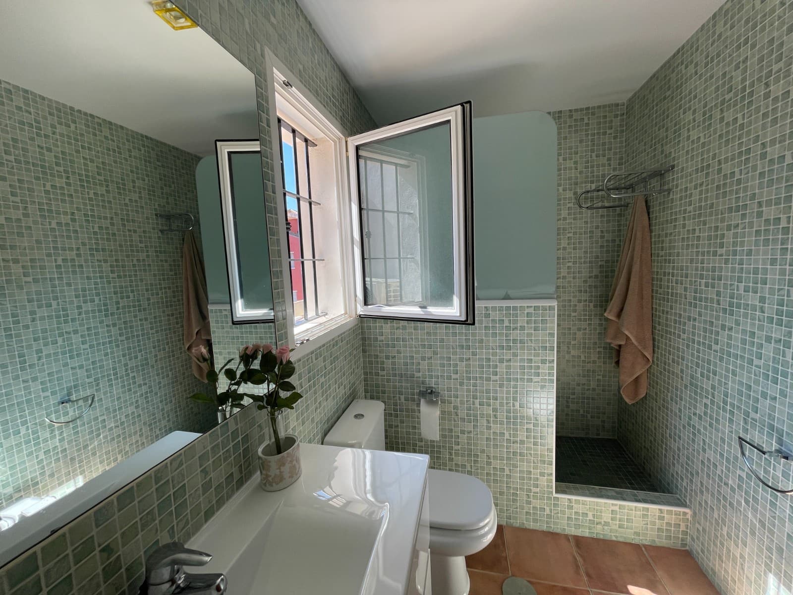 Casa de 4 habitaciones en Torre de la Horadada en venta con garaje - 435.000 € (Ref: 9634055)