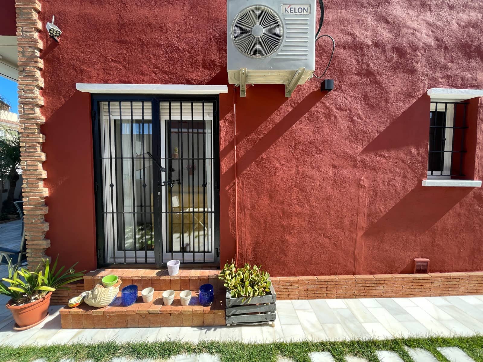 Casa de 4 habitaciones en Torre de la Horadada en venta con garaje - 435.000 € (Ref: 9634055)