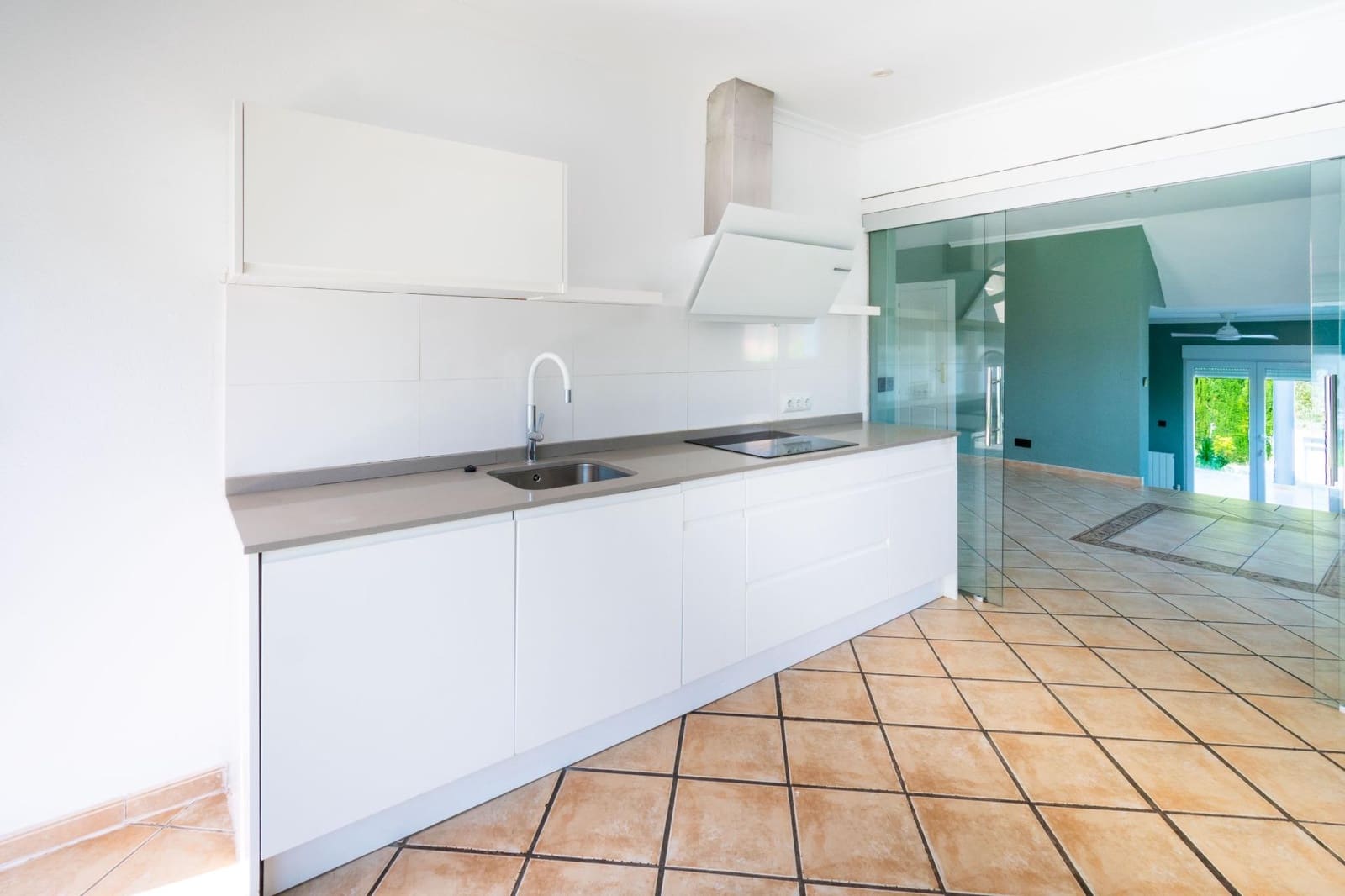 4 sovrum Villa till salu i Alfaz del Pi / L'Alfas del Pi med pool garage - 650 000 € (Ref: 9634246)