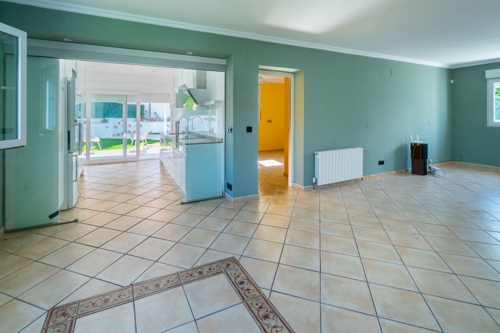 4 sovrum Villa till salu i Alfaz del Pi / L'Alfas del Pi med pool garage - 650 000 € (Ref: 9634246)