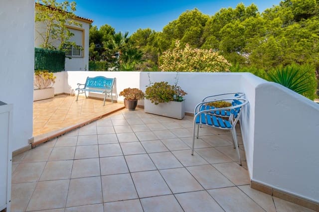 4 sovrum Villa till salu i Albir, Alfaz del Pi / L'Alfàs del Pi med pool garage - 650 000 € (Ref: 9634246)