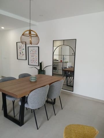 Chalet de 3 habitaciones en Bigastro en venta - 328.000 € (Ref: 9634998)