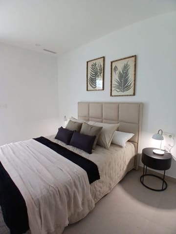 Chalet de 3 habitaciones en Bigastro en venta - 328.000 € (Ref: 9634998)