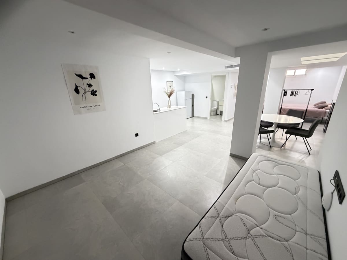 4 soveværelse Villa til salg i Villamartin med swimmingpool garage - € 525.000 (Ref: 9649767)