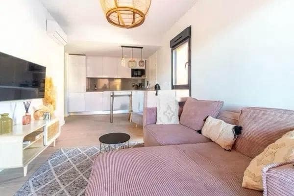 2 soveværelse Lejlighed til salg i Orihuela Costa med swimmingpool garage - € 275.000 (Ref: 9679378)