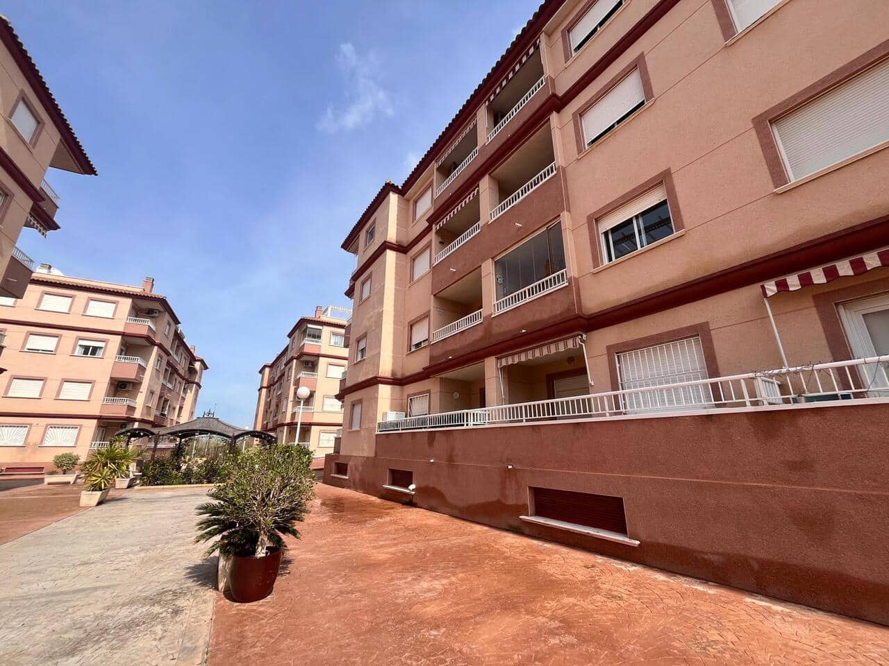 2 quarto Apartamento para venda em Algorfa com piscina - 109 995 € (Ref: 9686417)
