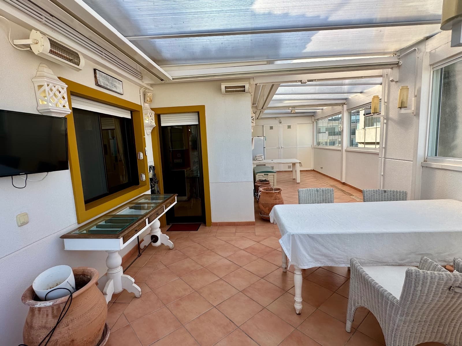 2 sovrum Takvåning till salu i Guardamar del Segura med pool garage - 419 000 € (Ref: 9714752)
