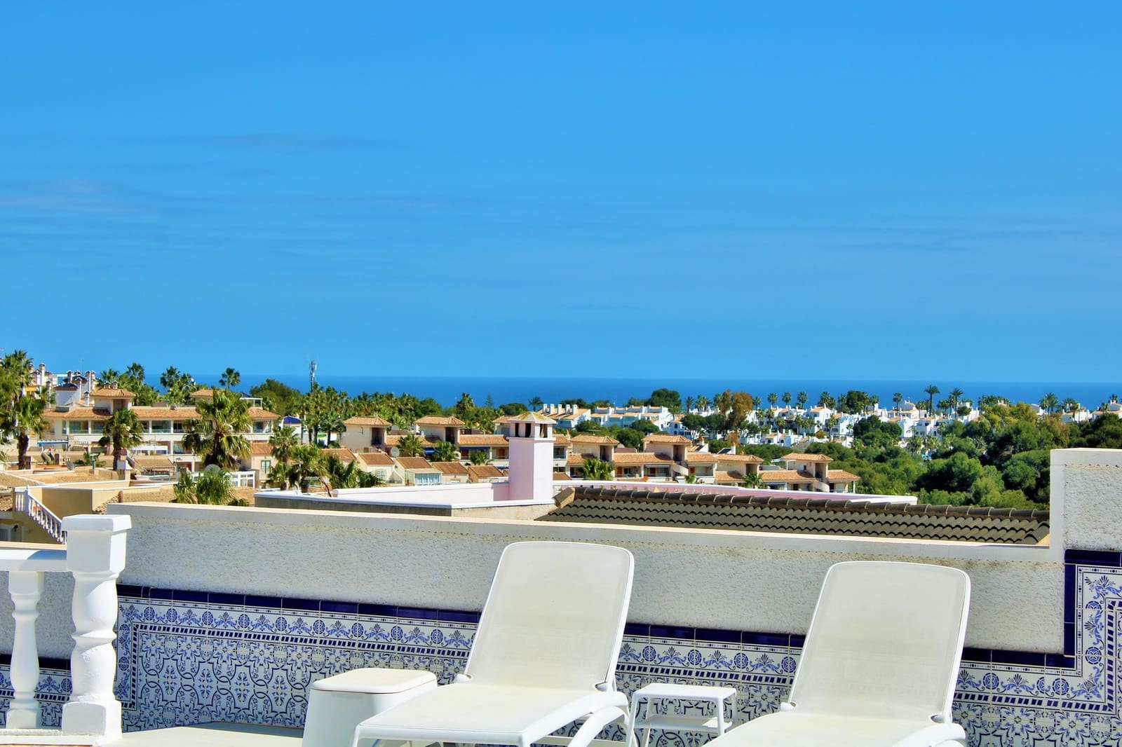 3 soveværelse Villa til salg i Villamartin med swimmingpool garage - € 479.000 (Ref: 9778120)