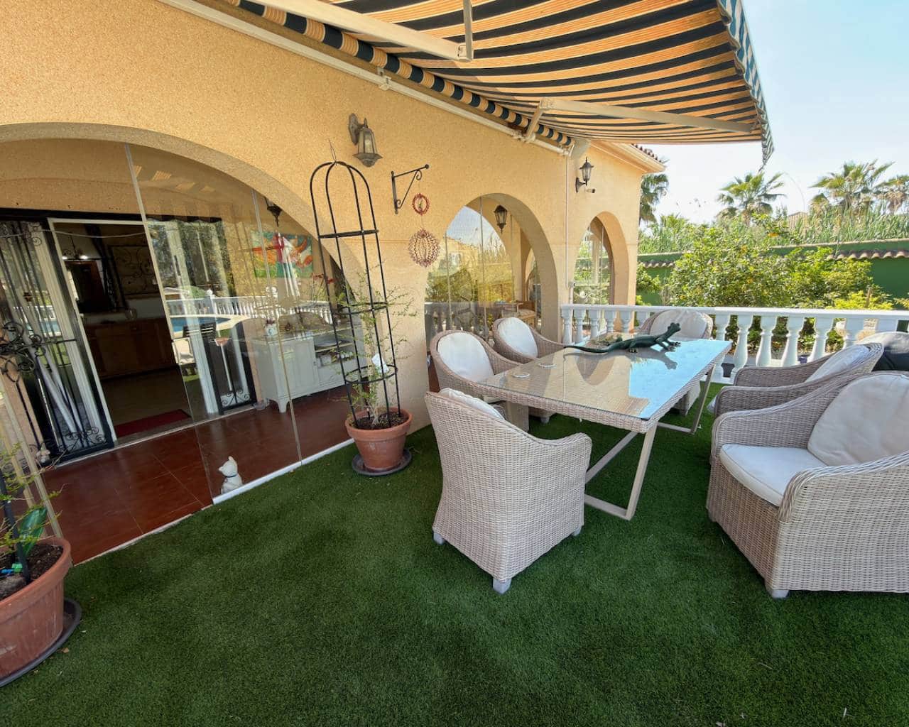 5 chambre Finca/Maison de Campagne à vendre à Catral avec piscine garage - 575 000 € (Ref: 9800699)