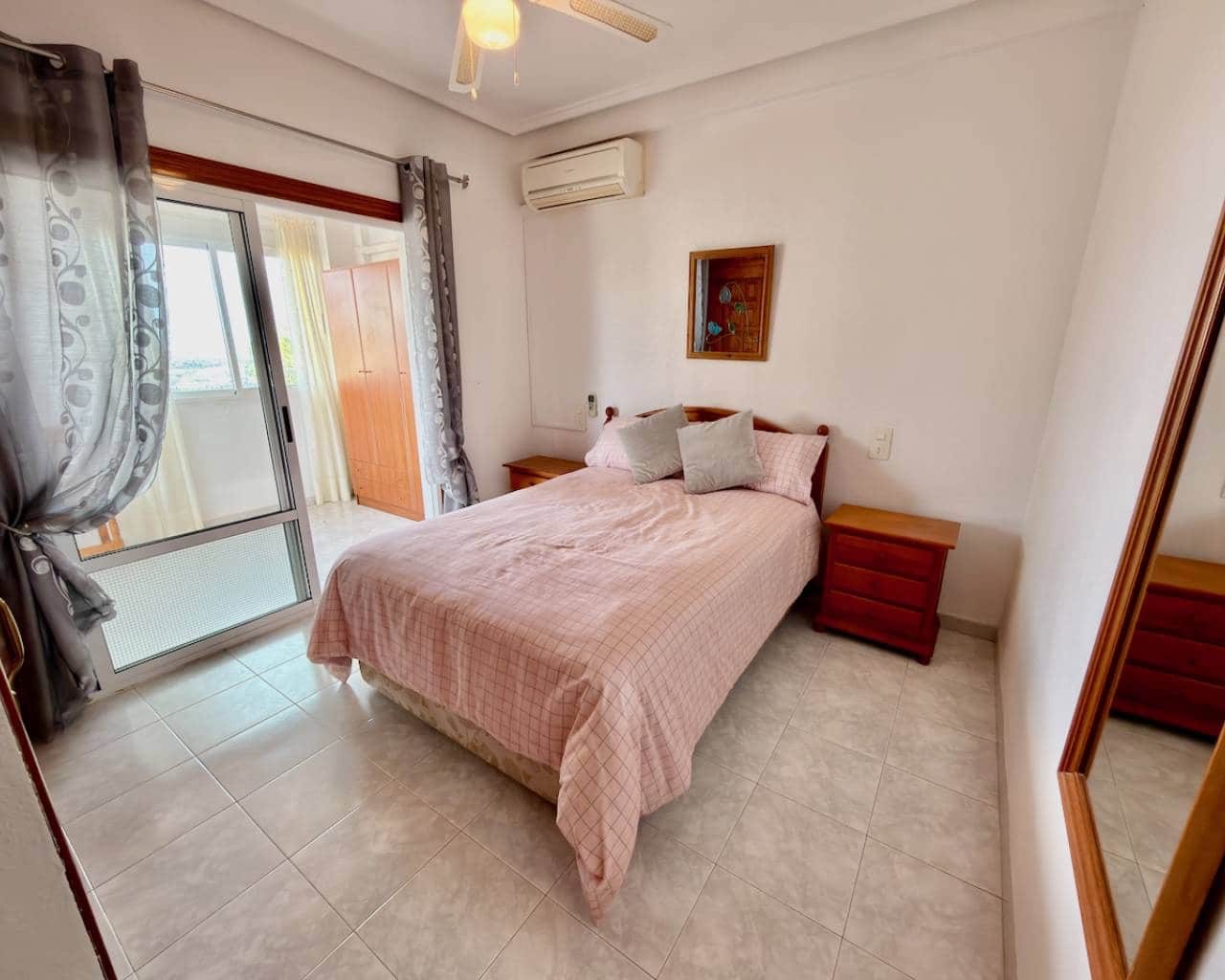 2 soverom Villa til salgs i Ciudad Quesada med svømmebasseng garasje - € 210 000 (Ref: 9800701)