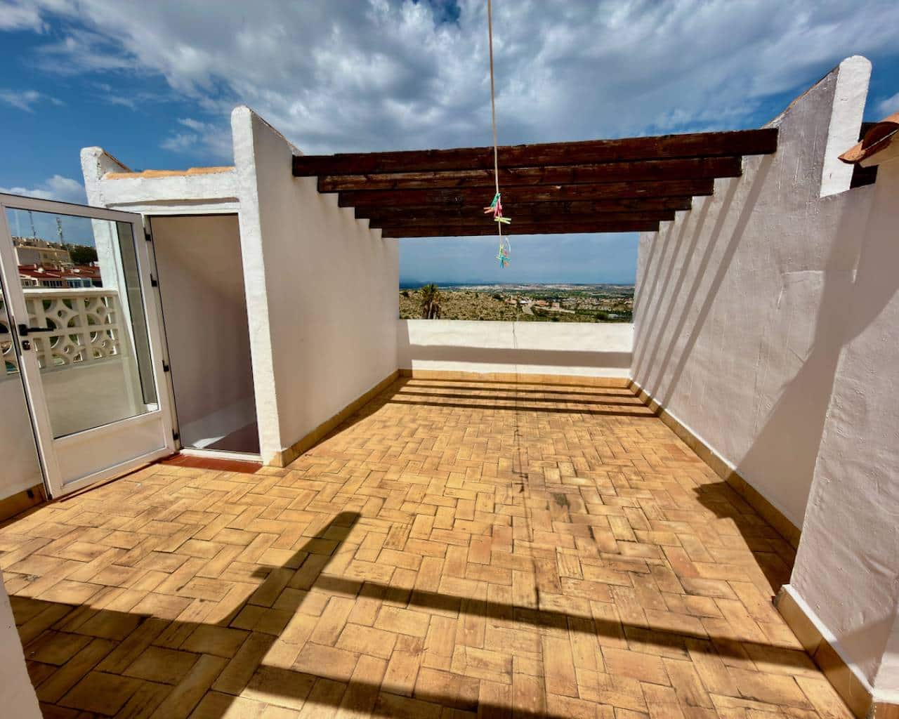 2 soverom Villa til salgs i Ciudad Quesada med svømmebasseng garasje - € 210 000 (Ref: 9800701)