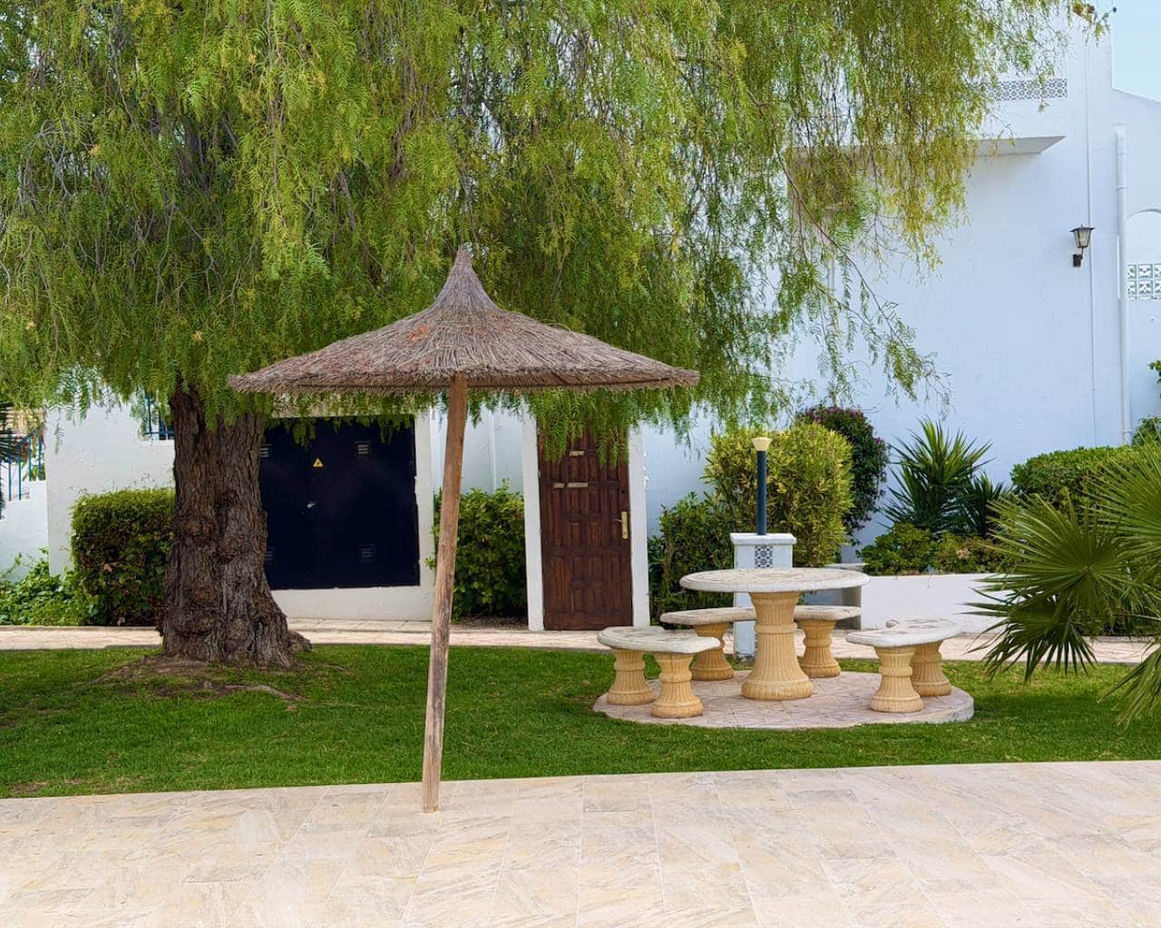 2 soverom Villa til salgs i Ciudad Quesada med svømmebasseng garasje - € 210 000 (Ref: 9800701)
