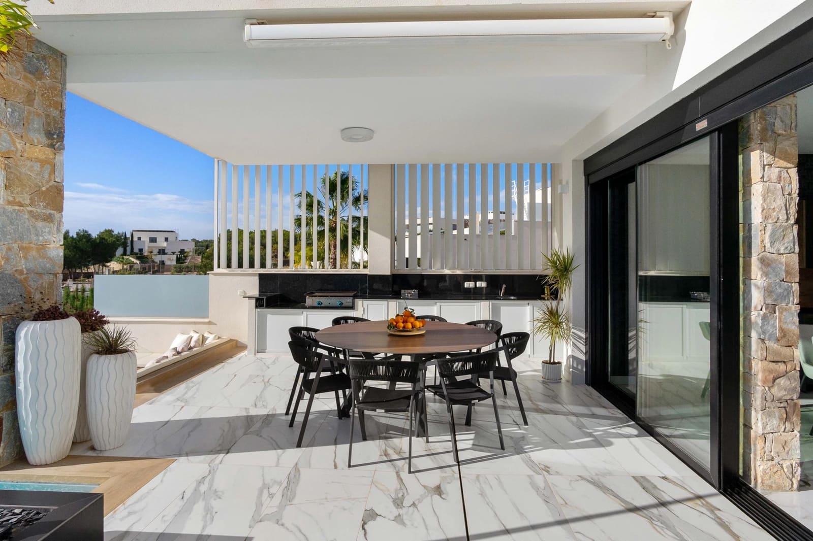 4 bedroom Villa for sale in Orihuela Costa with pool garage - € 2,650,000 (Ref: 9805246)