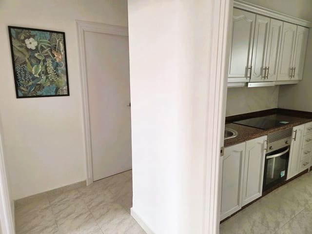 3 soveværelse Lejlighed til salg i Las Piscinas Naturales, Torrevieja - € 189.000 (Ref: 9805251)