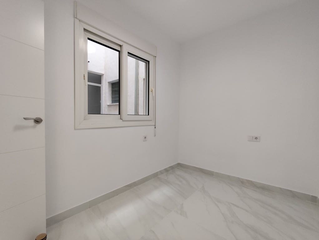 3 camera da letto Appartamento in vendita in Torrevieja - 198.000 € (Rif: 9807131)