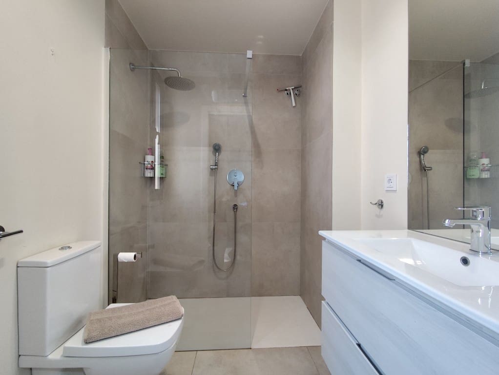 3 quarto Penthouse para venda em Mar de Cristal com piscina - 325 000 € (Ref: 9809400)