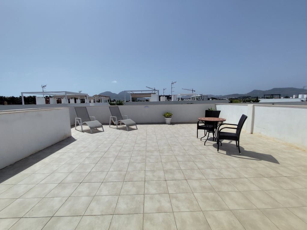 3 quarto Penthouse para venda em Mar de Cristal com piscina - 325 000 € (Ref: 9809400)
