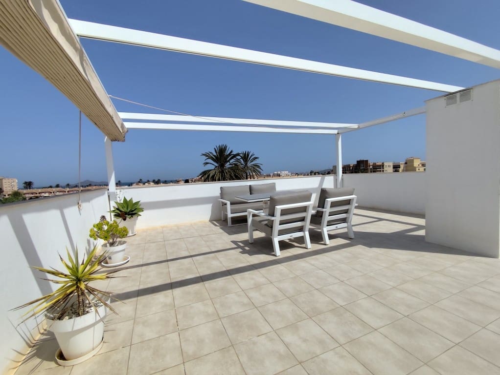 3 quarto Penthouse para venda em Mar de Cristal com piscina - 325 000 € (Ref: 9809400)