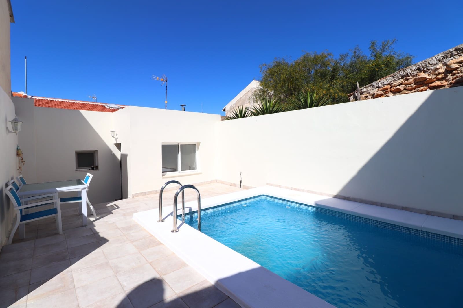 2 Zimmer Bungalow zu verkaufen in Benijofar mit Pool - 199.950 € (Ref: 9816981)