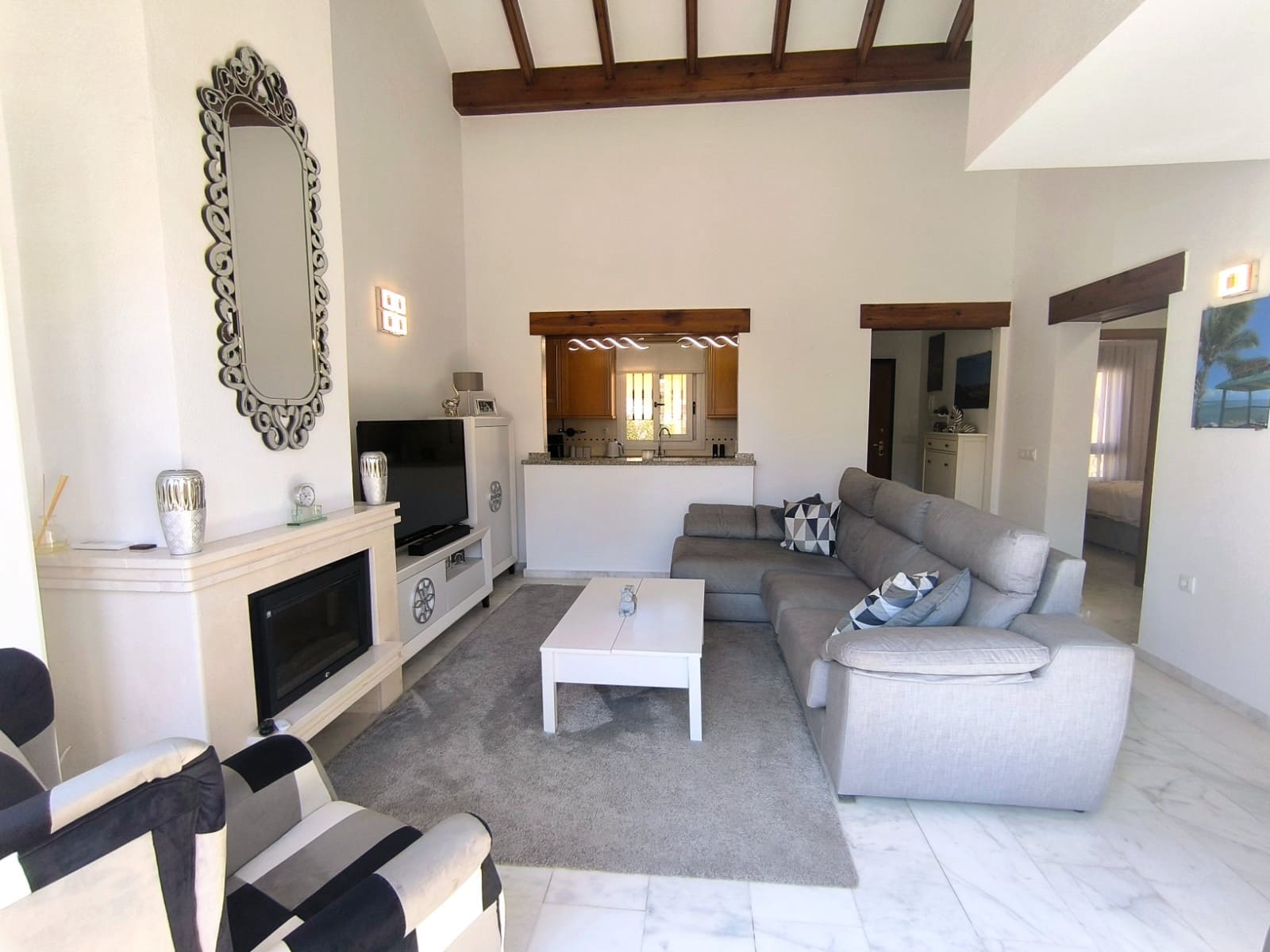 2 soveværelse Bungalow til salg i Algorfa med swimmingpool garage - € 249.950 (Ref: 9828883)