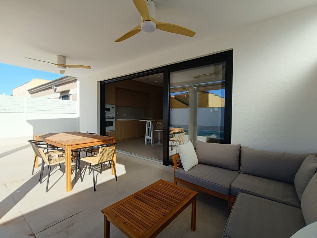 3 bedroom Villa for sale in El Chaparral with pool - € 459,000 (Ref: 9834039)