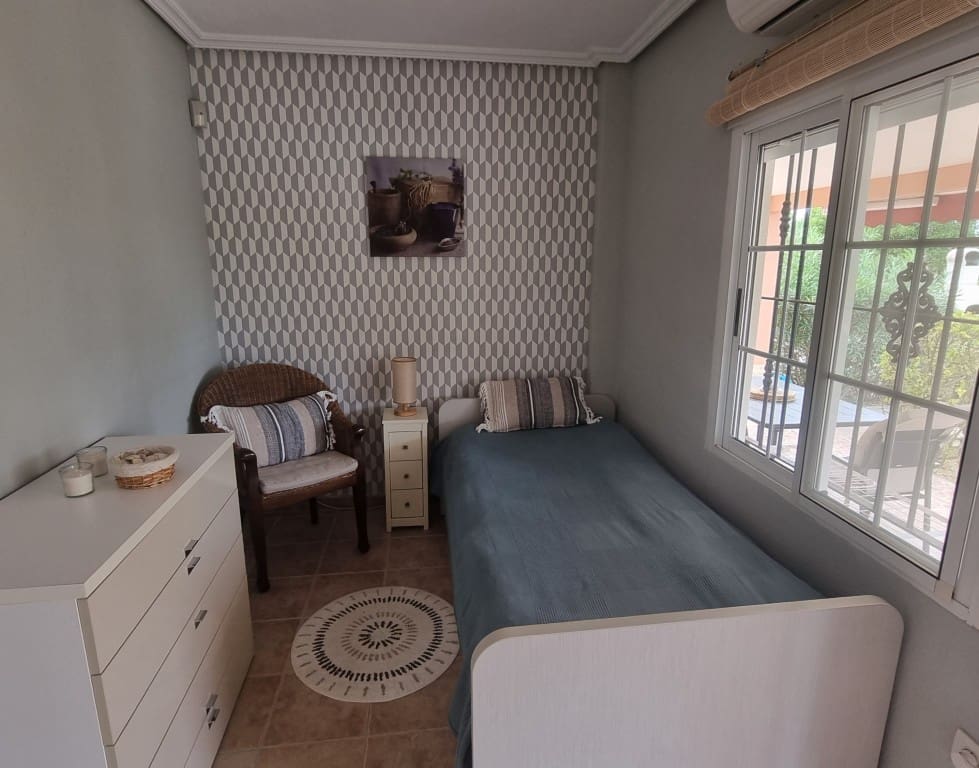3 sypialnia Willa na sprzedaż w Elche / Elx z basenem - 315 000 € (Ref: 9834040)