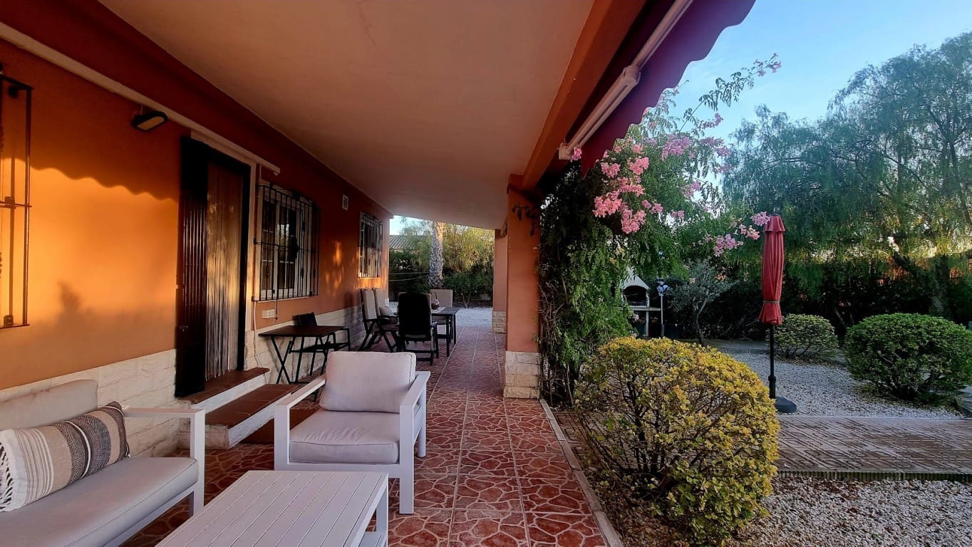 3 sypialnia Willa na sprzedaż w Elche / Elx z basenem - 315 000 € (Ref: 9834040)