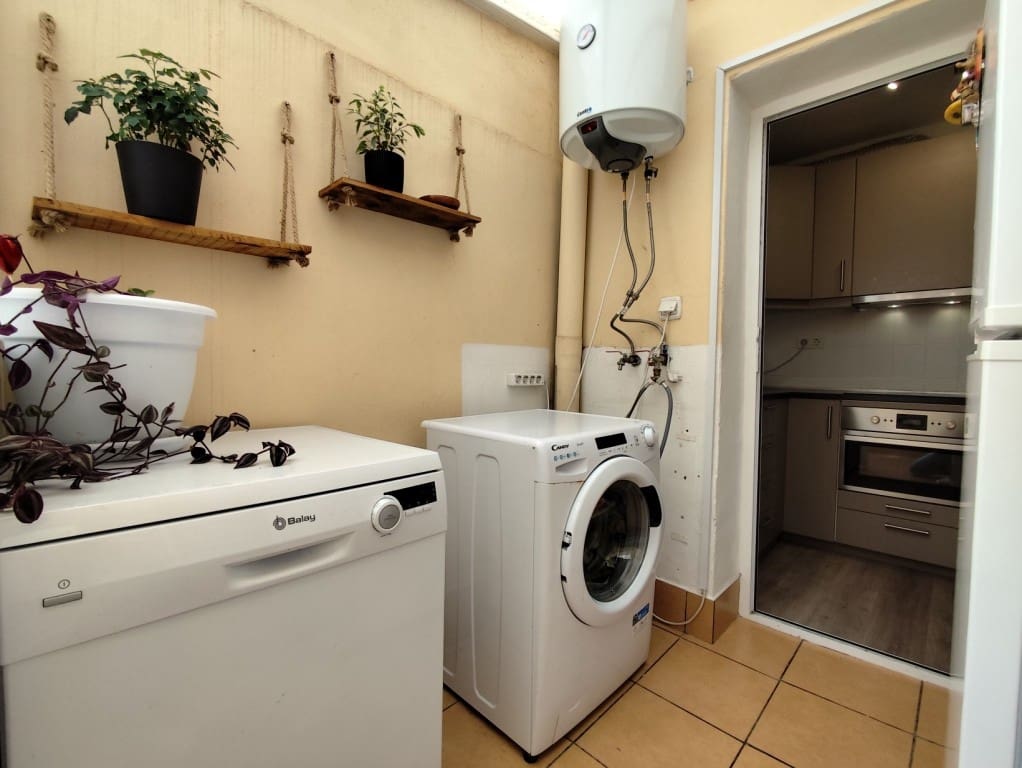 2 soverom Leilighet til salgs i Torrevieja med svømmebasseng - € 165 000 (Ref: 9838264)