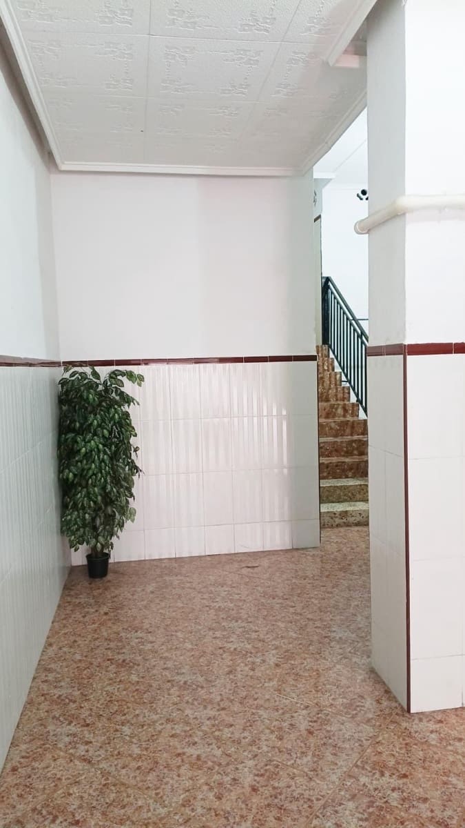 3 soverom Leilighet til salgs i Torrevieja - € 119 000 (Ref: 9840878)