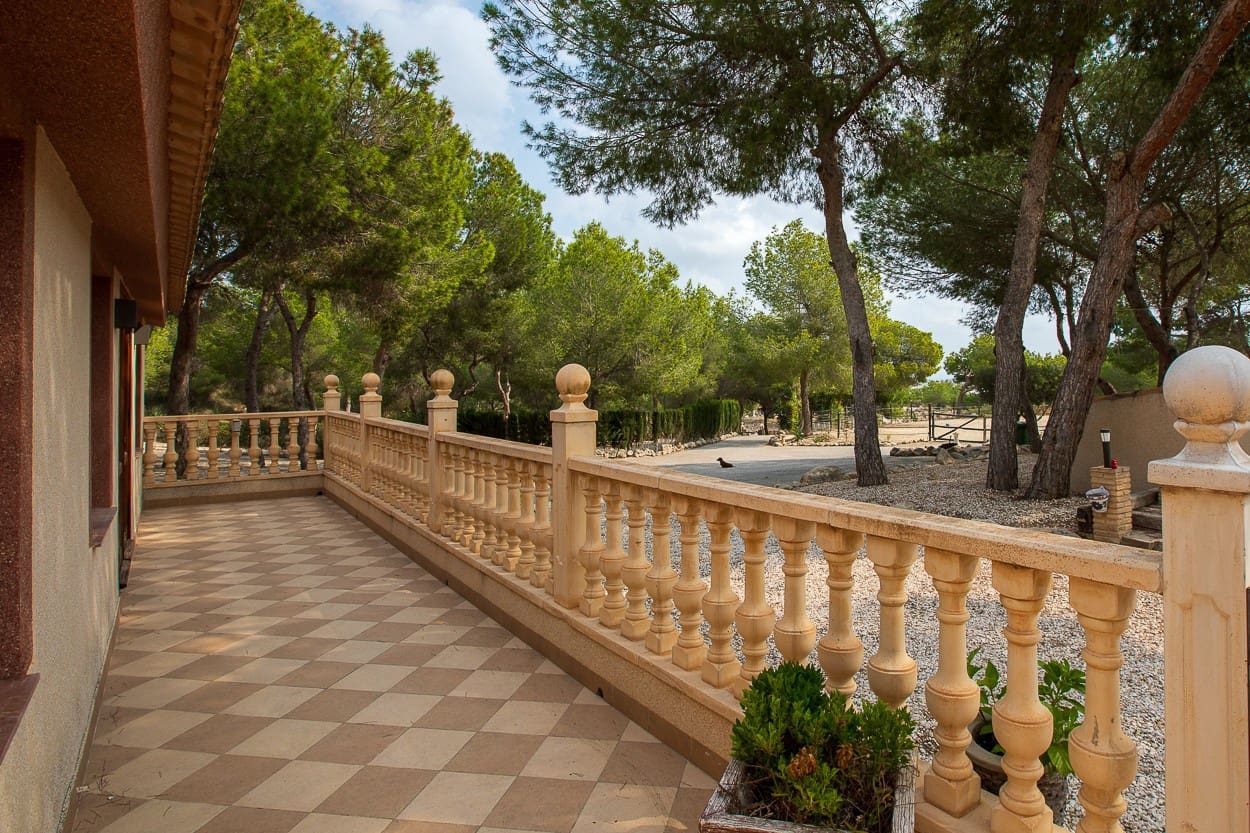 4 chambre Finca/Maison de Campagne à vendre à Torremendo avec piscine garage - 544 990 € (Ref: 9846796)