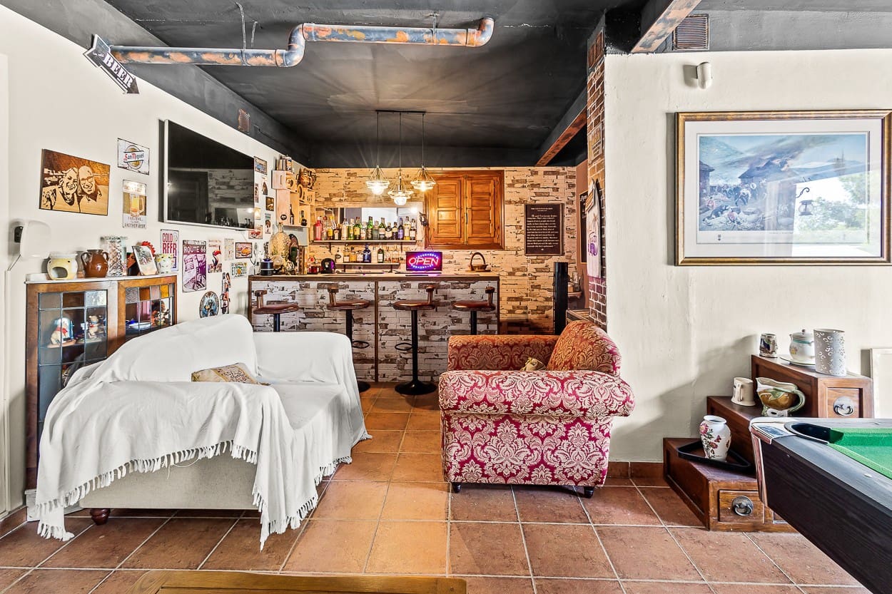 4 chambre Finca/Maison de Campagne à vendre à Torremendo avec piscine garage - 544 990 € (Ref: 9846796)