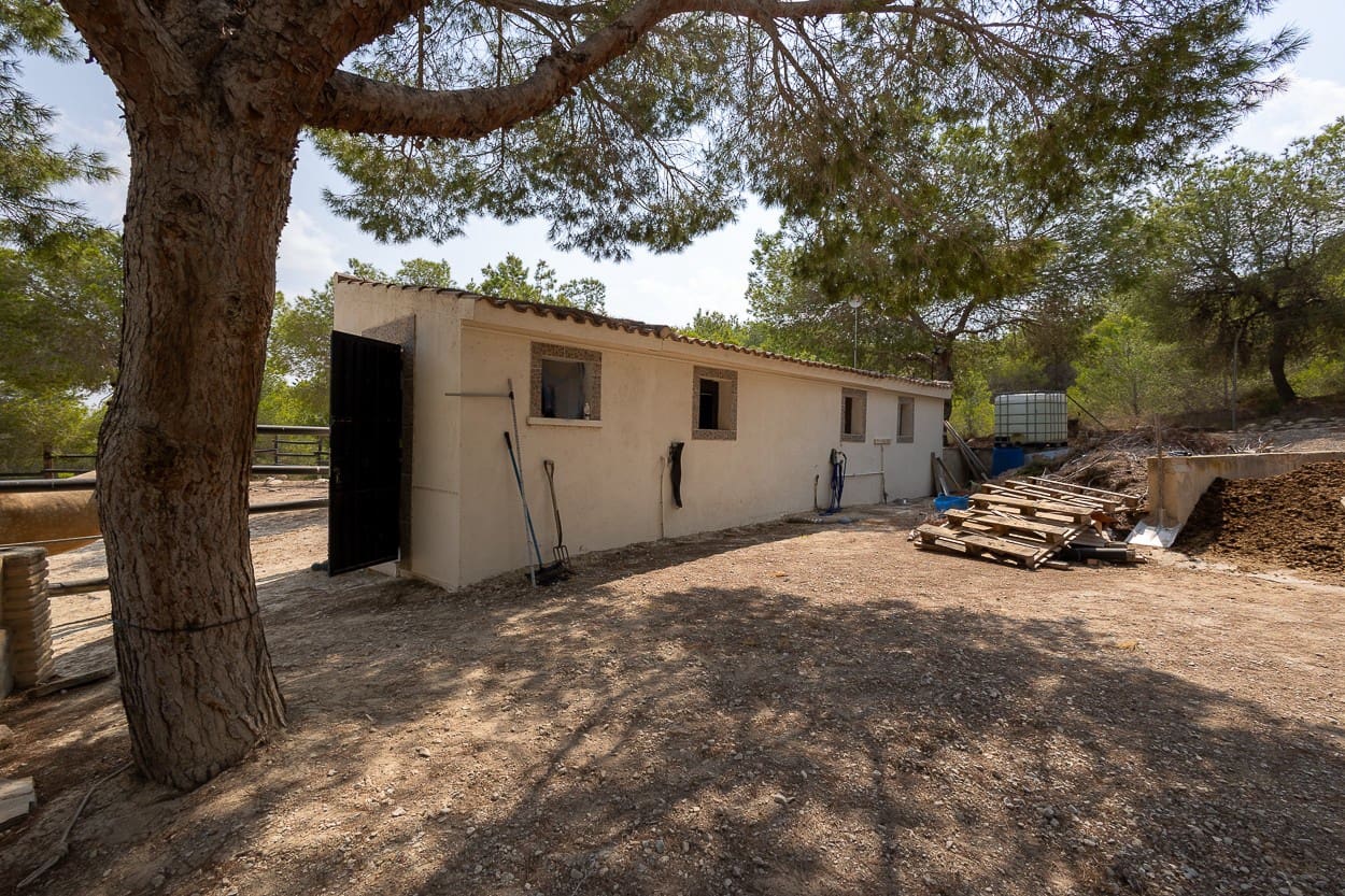 4 chambre Finca/Maison de Campagne à vendre à Torremendo avec piscine garage - 544 990 € (Ref: 9846796)