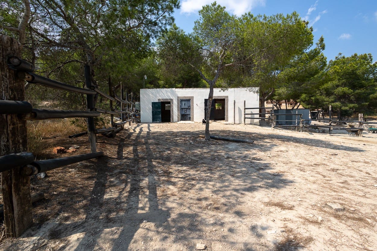 4 chambre Finca/Maison de Campagne à vendre à Torremendo avec piscine garage - 544 990 € (Ref: 9846796)