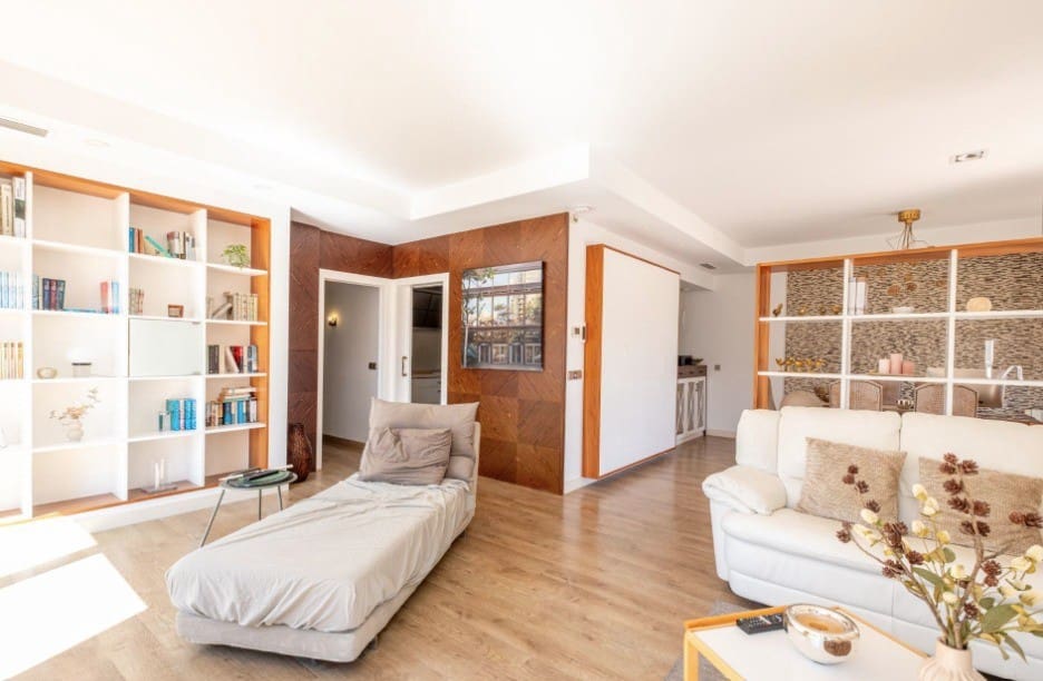 3 Zimmer Villa zu verkaufen in San Fulgencio mit Pool Garage - 495.000 € (Ref: 9857690)