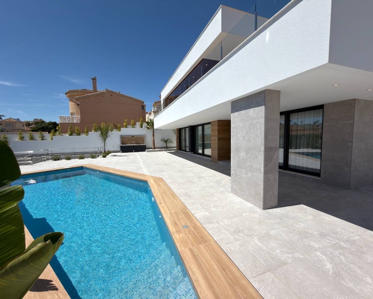 4 sovrum Villa till salu i Ciudad Quesada med pool garage - 1 150 000 € (Ref: 9857719)