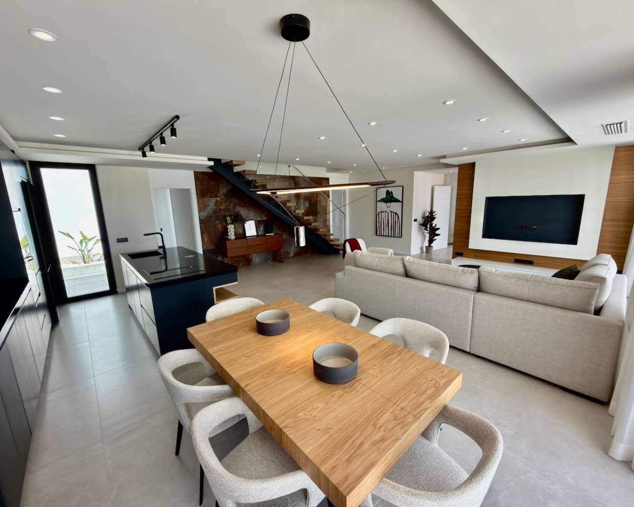 4 sovrum Villa till salu i Ciudad Quesada med pool garage - 1 150 000 € (Ref: 9857719)