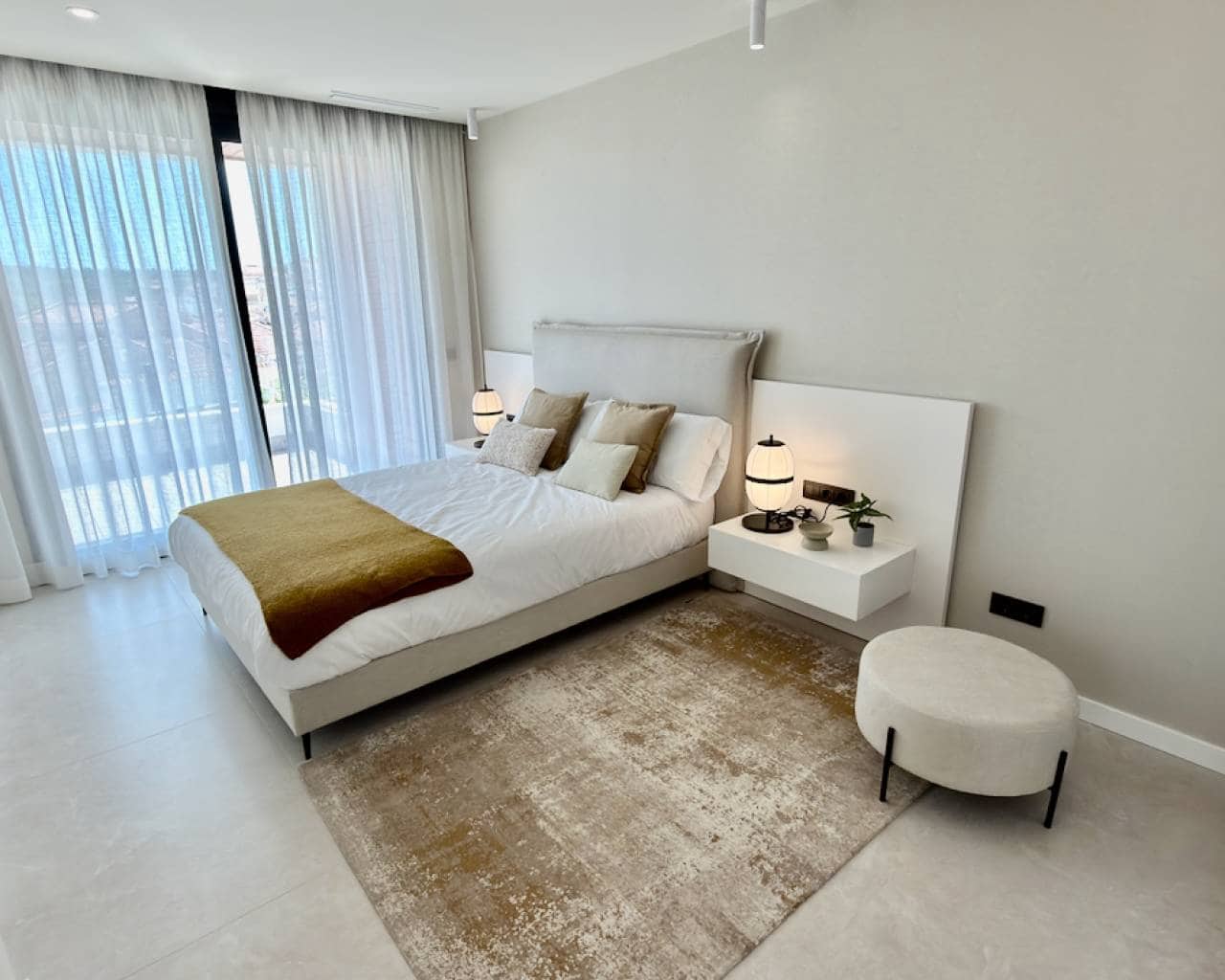 4 sovrum Villa till salu i Ciudad Quesada med pool garage - 1 150 000 € (Ref: 9857719)