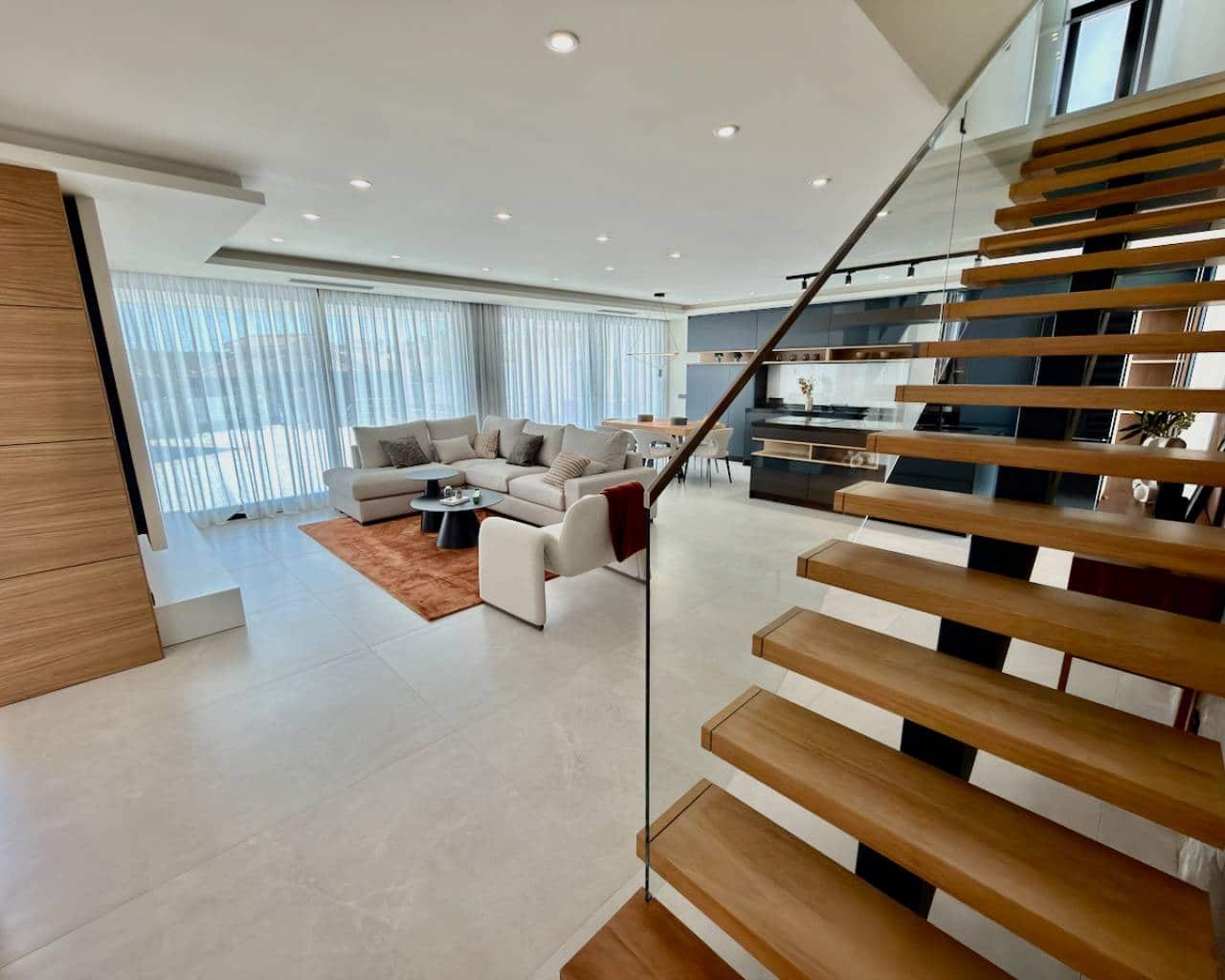 4 sovrum Villa till salu i Ciudad Quesada med pool garage - 1 150 000 € (Ref: 9857719)